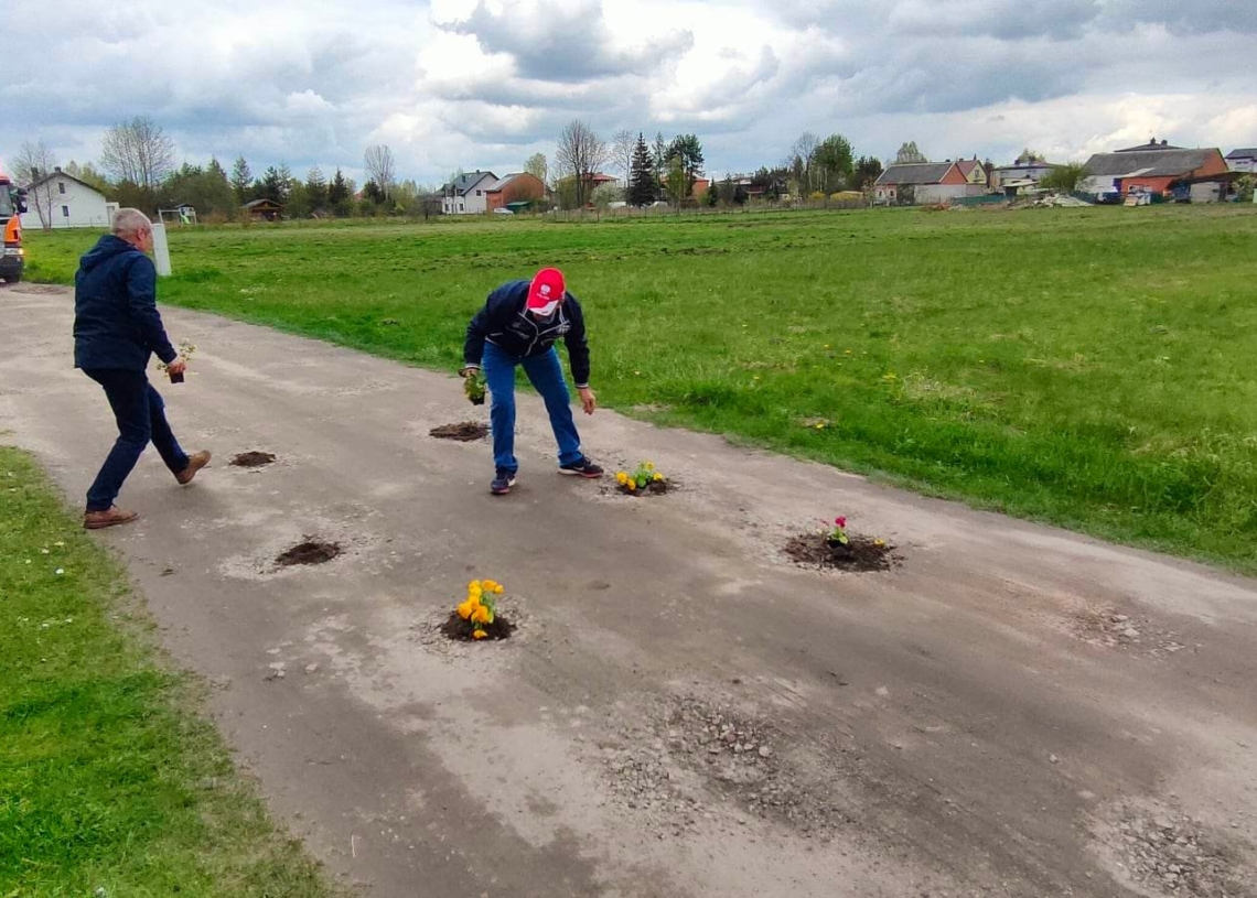 Dobrzelów
