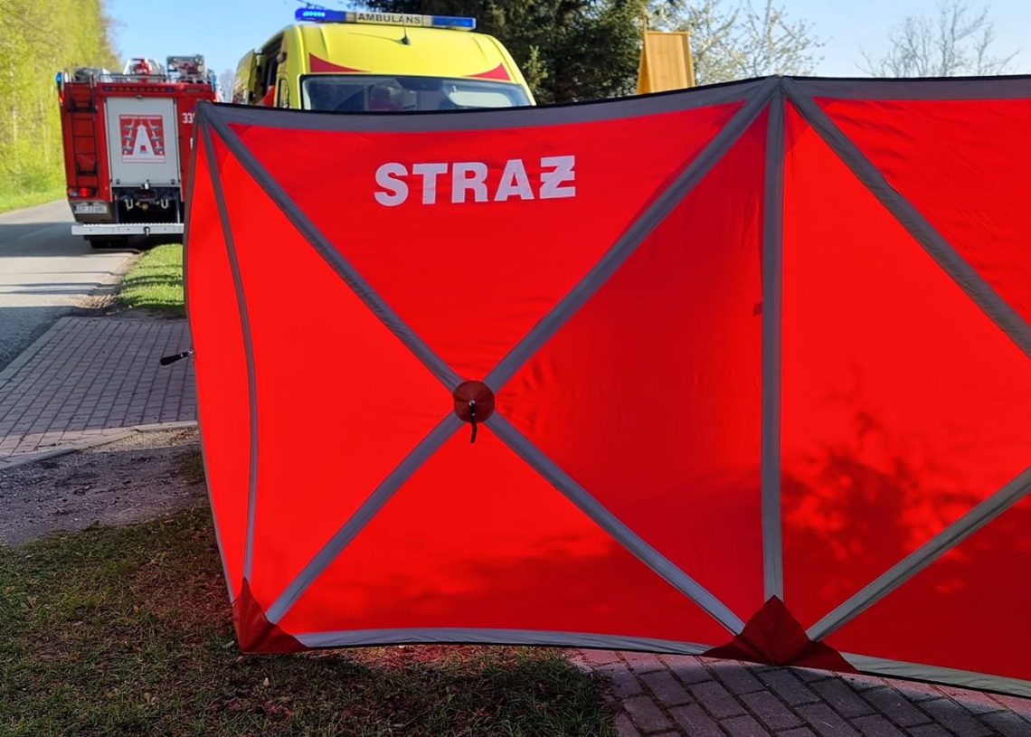 Tragedia pod Piotrkowem Tryb. Nie żyje 15-letni chłopiec 1 Tragedia pod Piotrkowem. Nie żyje 15-letni chłopiec