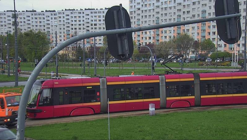 Zatrzymanie ruchu tramwajów na Rondzie Inwalidów. Są objazdy 1 Zatrzymanie ruchu tramwajów na Rondzie Inwalidów