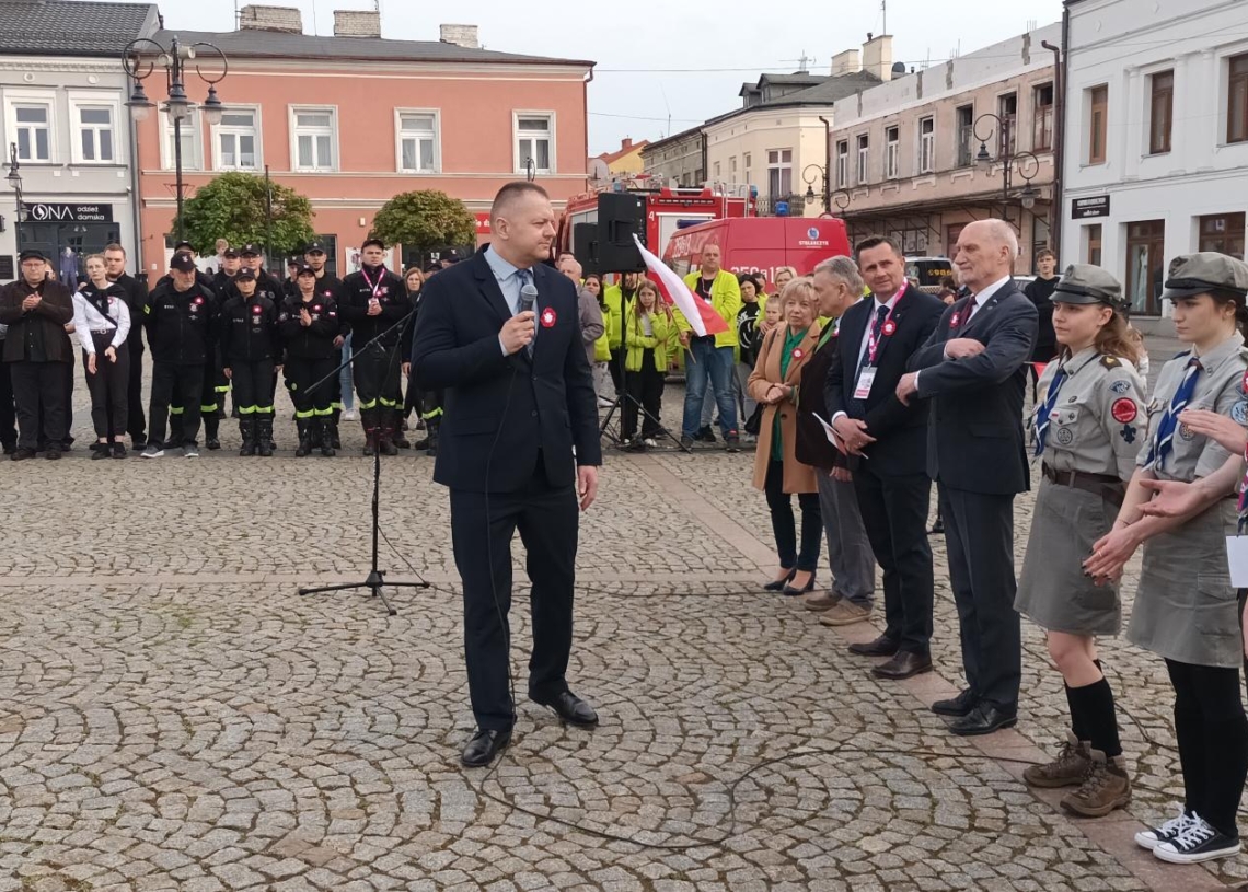 Dzień Flagi w Skierniewicach
