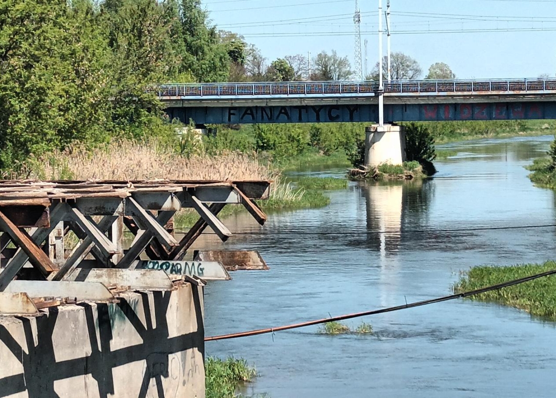Przebudowa mostu nad Bzurą