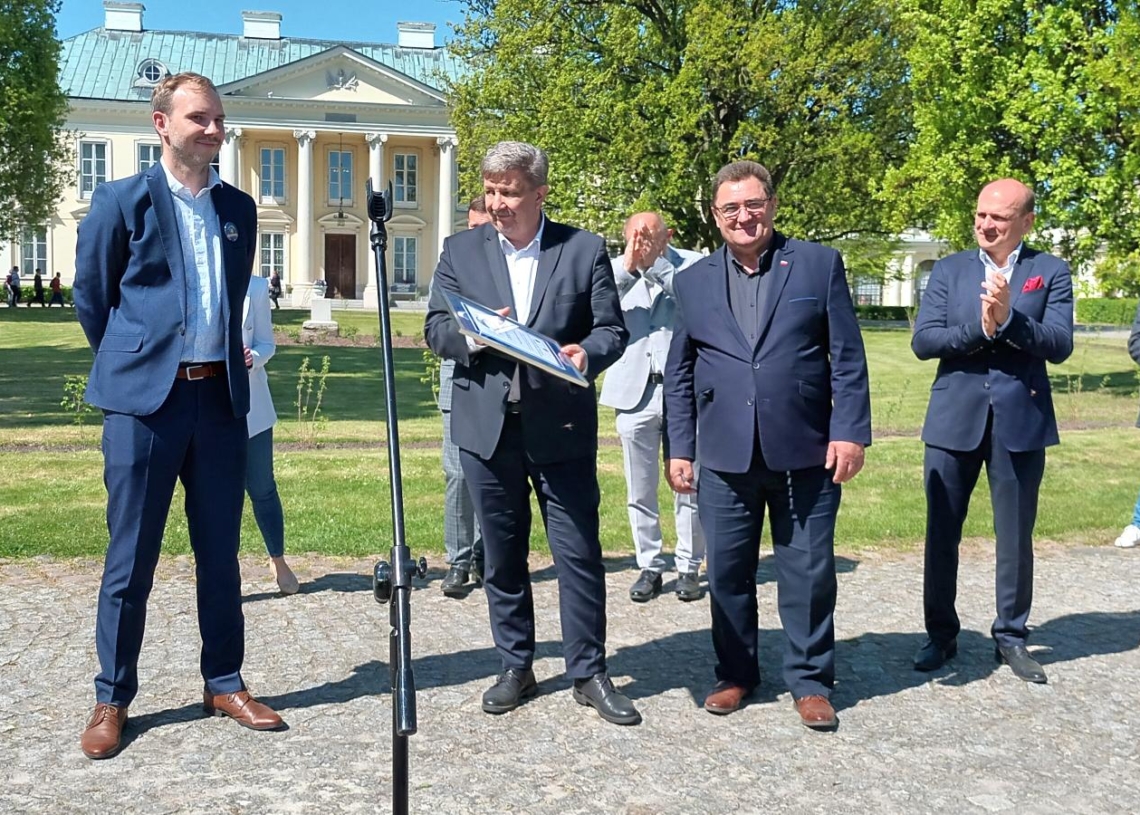 Łódzkie sieje łąkę kwietną. Czy uda się ustanowić Rekord Polski?