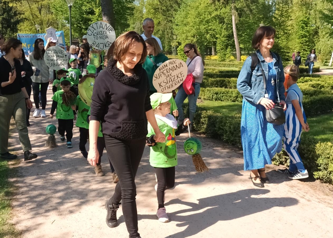Akcja ”Z książką na walizkach” w Rawie Mazowieckiej