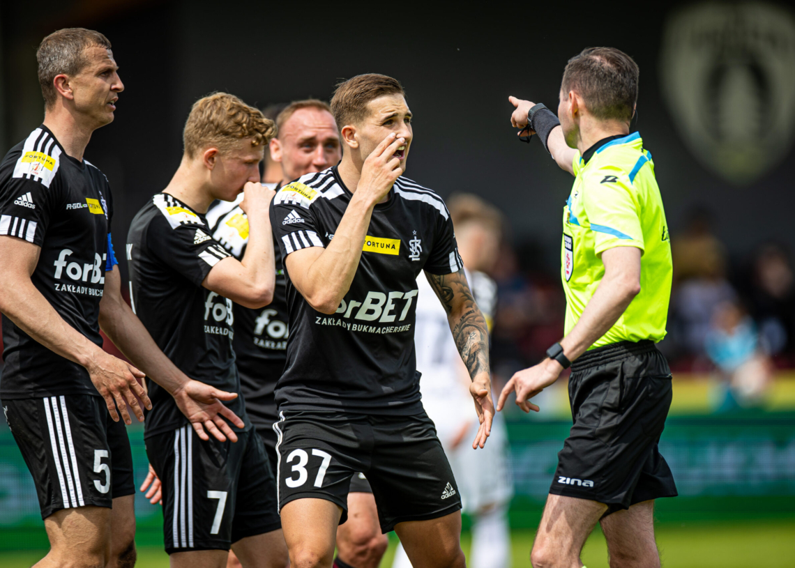 Sandecja Nowy Sącz – ŁKS Łódź 1:0. Olbrzymia niespodzianka w Niepołomicach. ŁKS ma jednak wciąż wszystko w swoich rękach