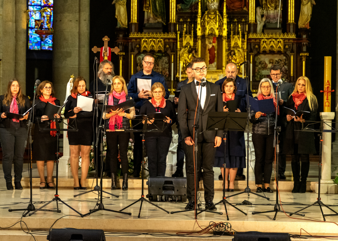 Koncert papieski w łódzkiej archikatedrze [ZDJĘCIA, WIDEO]
