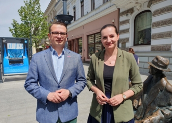 Lewica domaga się 20-procentowej podwyżki dla nauczycieli 10 podwyżki dla nauczycieli