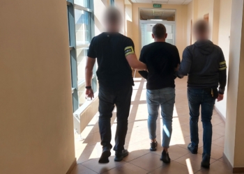 Tomaszów Maz.: Napadł na ekspedientkę i ukradł 1000 zł