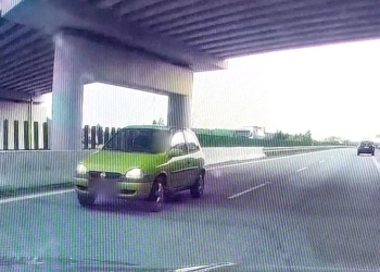 72-latek jechał pod prąd na S8