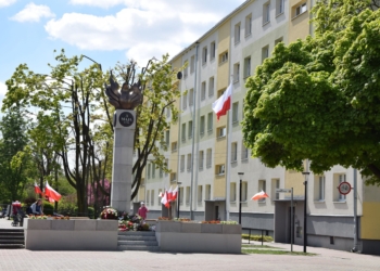 Nowy pomnik w Zduńskiej Woli