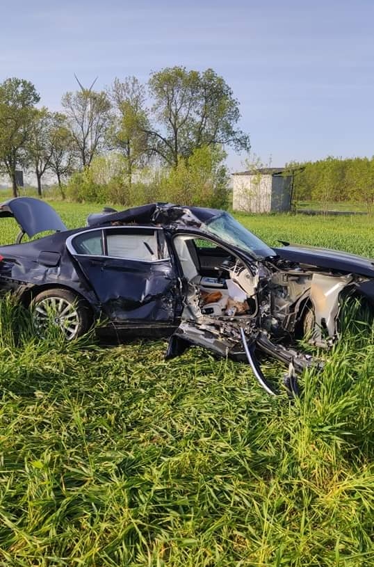 Wypadek na DK74. Zginęła przewodnicząca Rady Miejskiej w Sieradzu