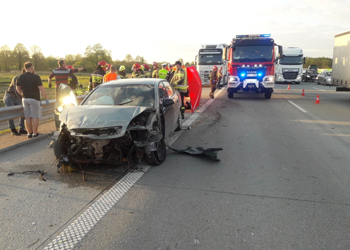 Śmiertelny wypadek na A1. Ruch w stronę Katowic był zablokowany przez 3 godziny