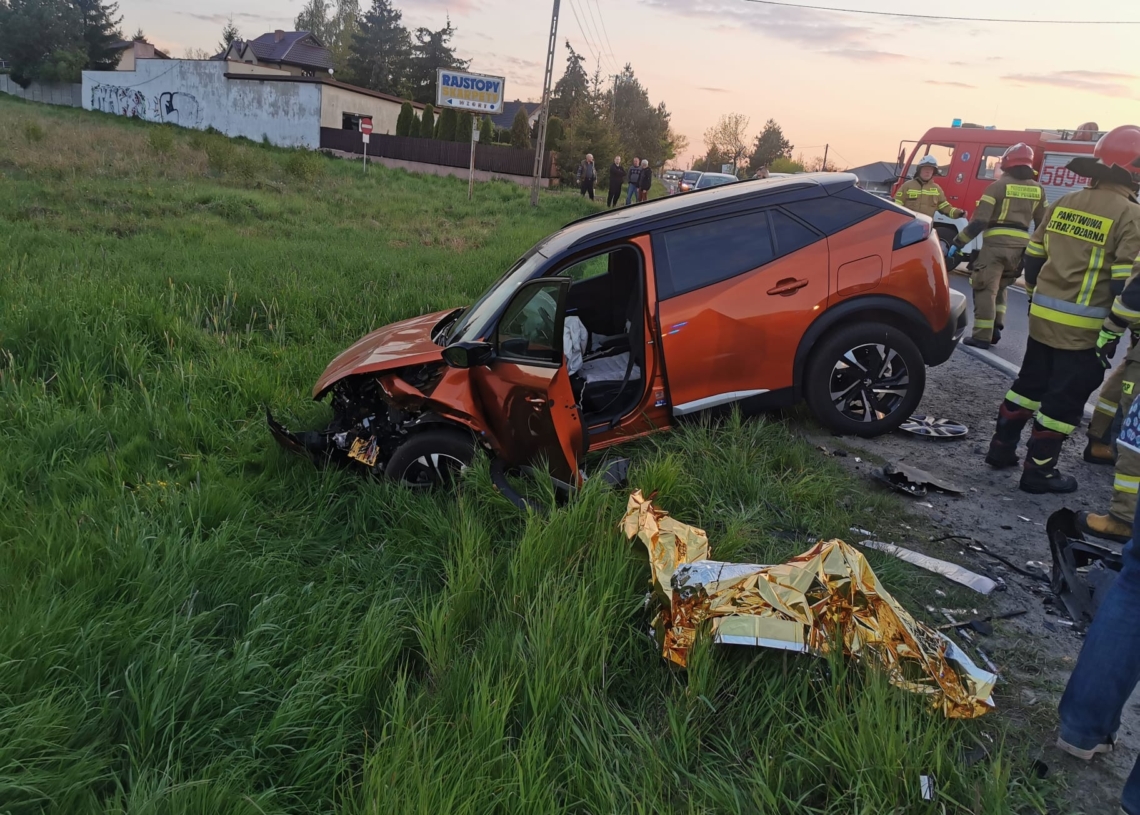 Wypadek na DK71 w Aleksandrowie Łódzkim. Zderzenie 3 aut