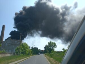 Pożar zbiorników z chemikaliami w miejscowości Łanięta