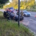 Kolizja samochodów na Maratońskiej w Łodzi. Jeden pojazd dachował