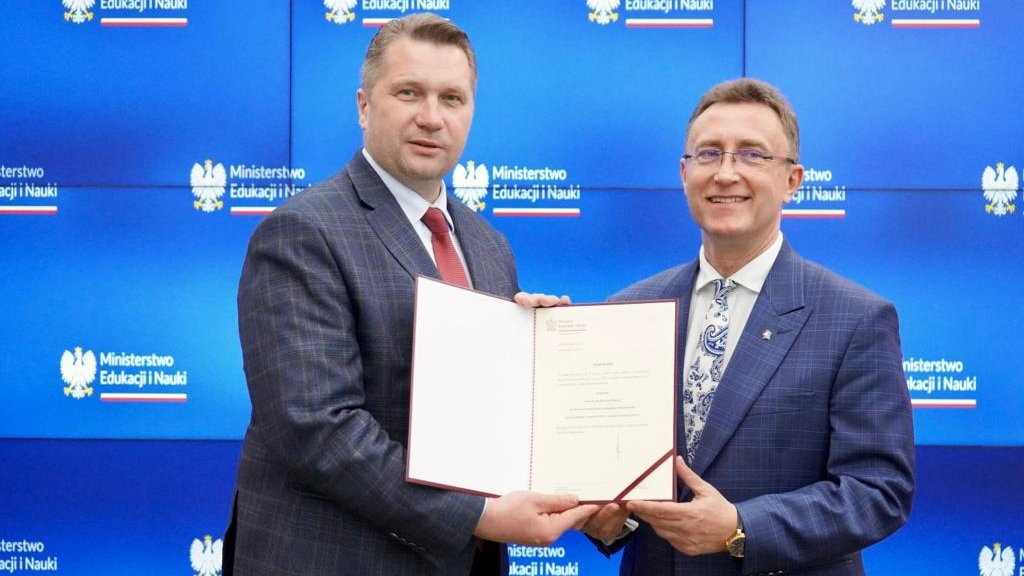 Dariusz Rogut rektorem Akademii Piotrkowskiej 1 Dariusz Rogut rektorem Akademii Piotrkowskiej