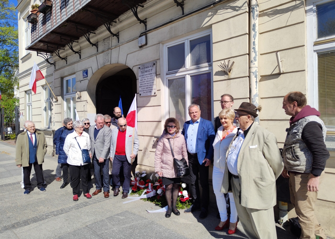 Obchody Międzynarodowego Dnia Solidarności Ludzi Pracy w Łodzi i Piotrkowie [ZDJĘCIA]