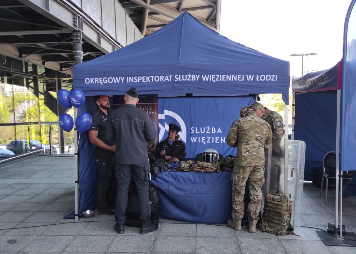 Festiwal Zawodów Mundurowych na Dworcu Łódź Fabryczna [ZDJĘCIA]