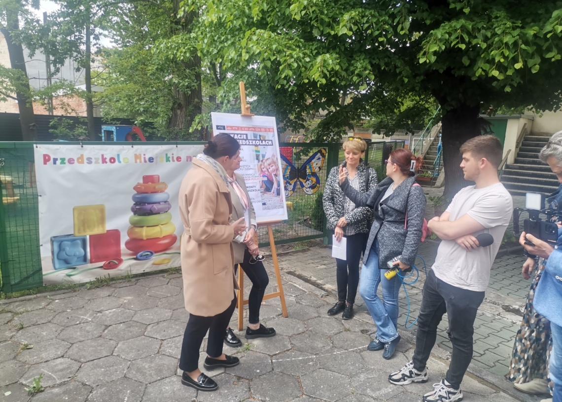 Wakacyjny pobyt dzieci w przedszkolach. Rozpoczęła się rekrutacja do placówek