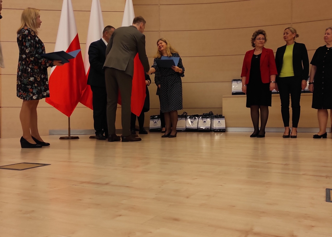 210 uczniów szkół podstawowych w Łódzkiem odebrało nagrody za najlepsze wyniki w wojewódzkich konkursach [ZDJĘCIA]