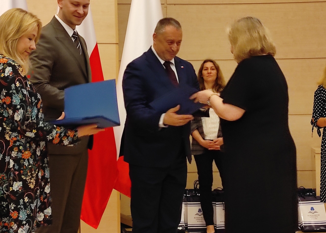 210 uczniów szkół podstawowych w Łódzkiem odebrało nagrody za najlepsze wyniki w wojewódzkich konkursach [ZDJĘCIA]