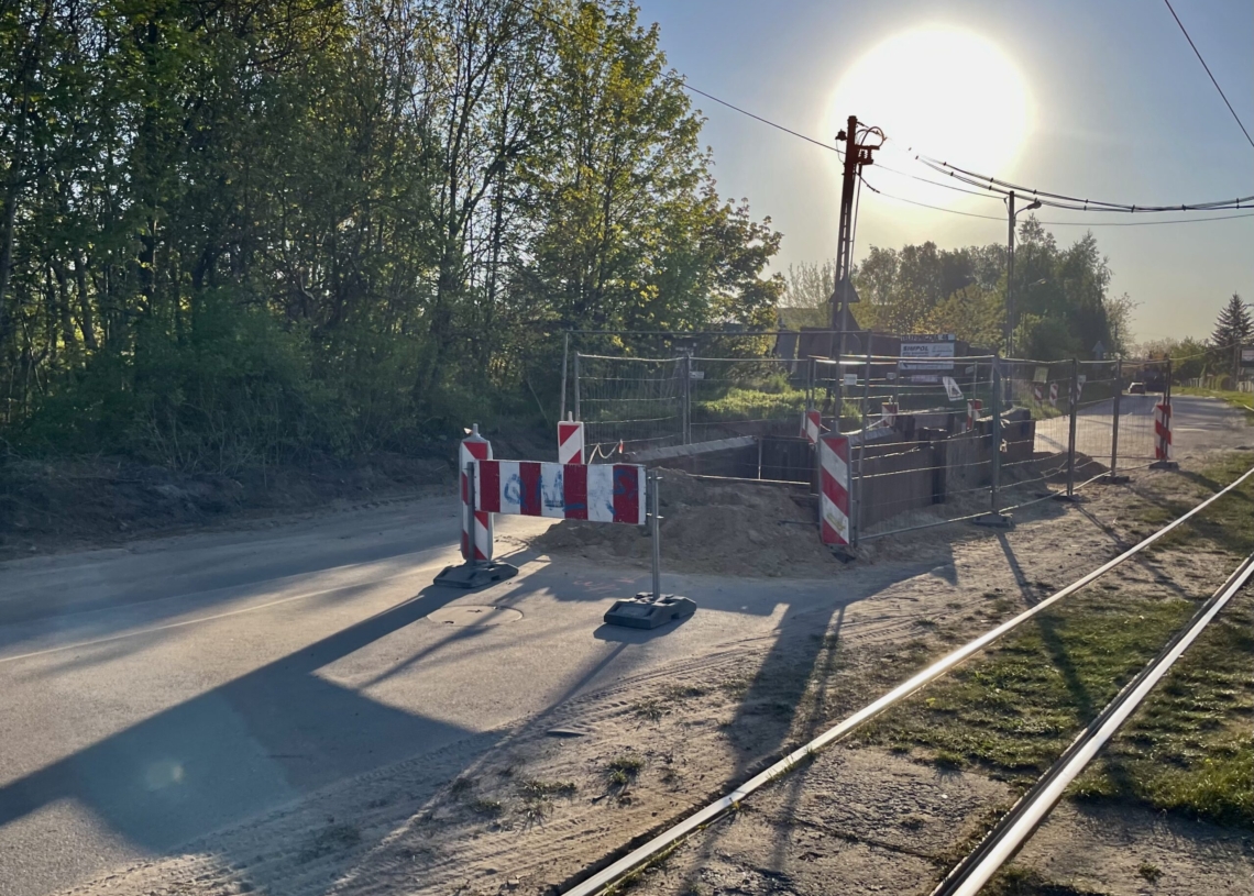 Przebudowa Telefonicznej. Jak postępują prace? [ZDJĘCIA]