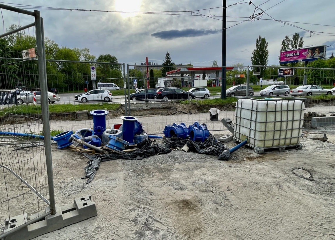 Modernizacja Śmigłego-Rydza zakończy się w lipcu? Pozostało 2,5 miesiąca do wyznaczonego terminu [ZDJĘCIA + WIDEO]