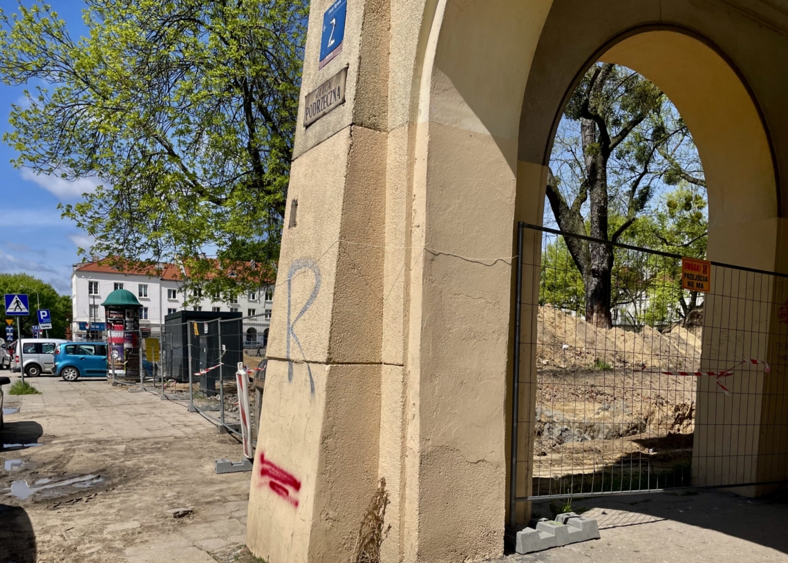 Modernizacja Starego Rynku. ZIM zapewnia, że prace przyspieszyły [ZDJĘCIA]