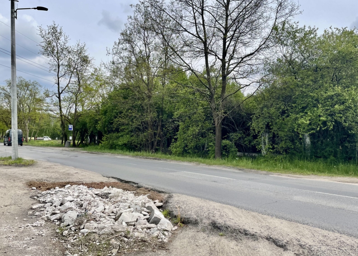Cztery firmy chcą wybudować i przebudować drogi dojazdowe do S14, w tym Rąbieńską [ZDJĘCIA]