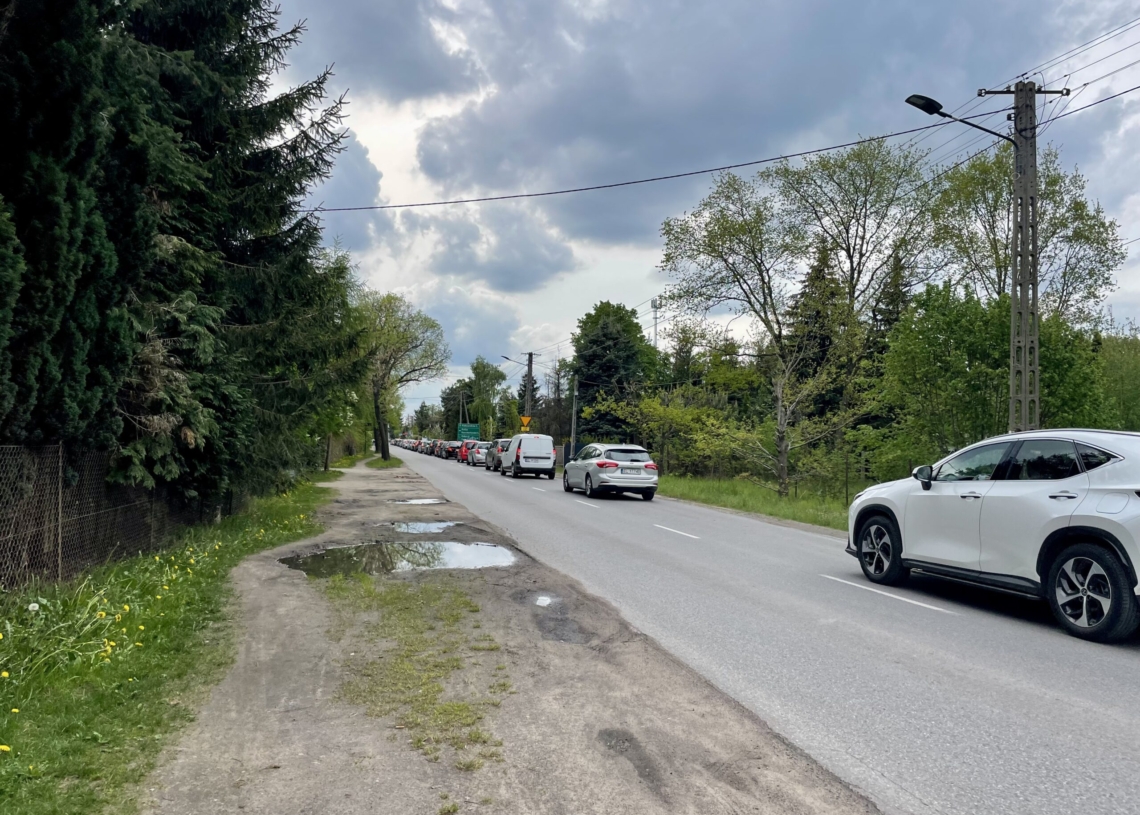 Cztery firmy chcą wybudować i przebudować drogi dojazdowe do S14, w tym Rąbieńską [ZDJĘCIA]