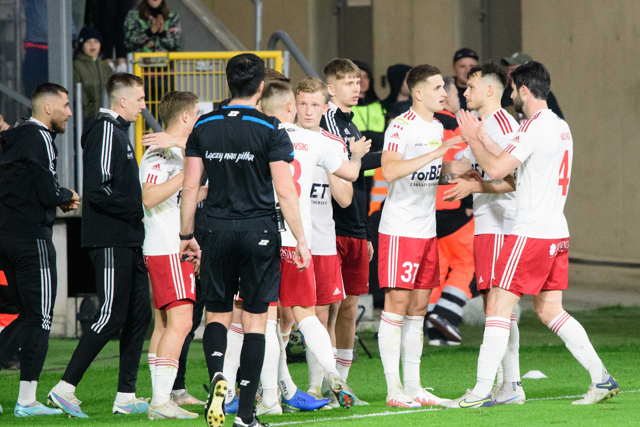 Piłkarze ŁKS-u mogą być już jedną nogą w ekstraklasie