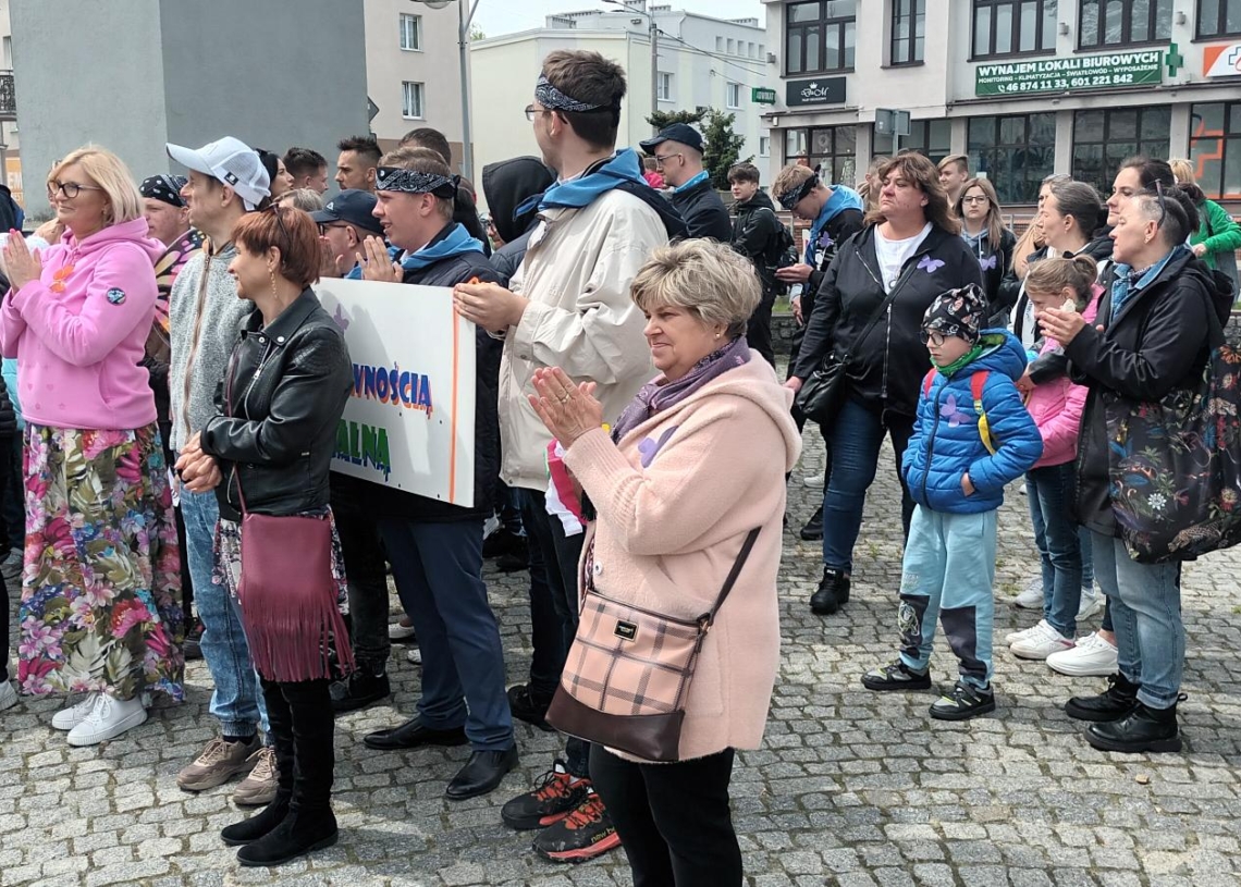 Marsz godność w Brzezinach