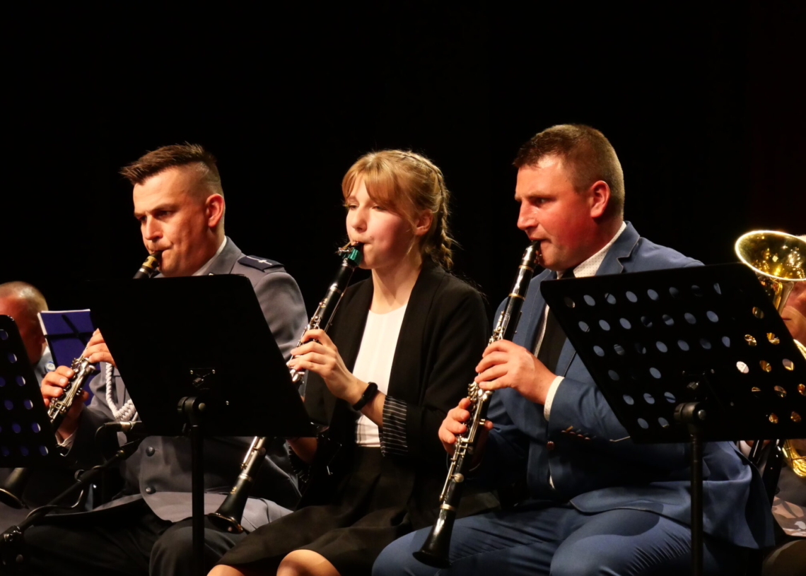 Koncert orkiestry policyjnej w Radomsku
