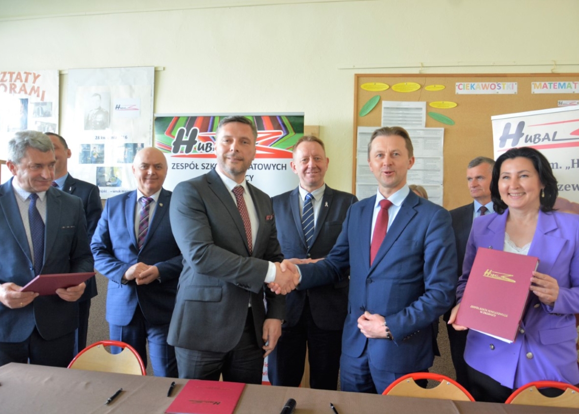 W Drzewicy będą uczyć się obsługi naziemnej samolotów