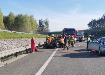 Kolizja 5 samochodów na S14