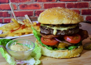 jak zrobić dobrego burgera w domu