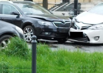 Kolizja na Piotrkowskiej w Łodzi