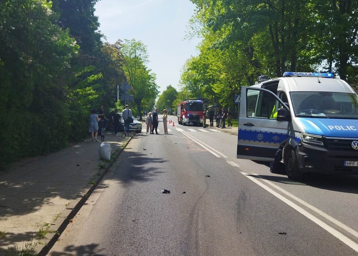 Kolizja ferrari i mazdy w Piotrkowie