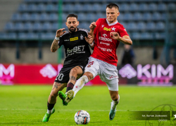 Hit ekstraklasy w Fortuna 1. Lidze. ŁKS Łódź podejmie Wisłę Kraków