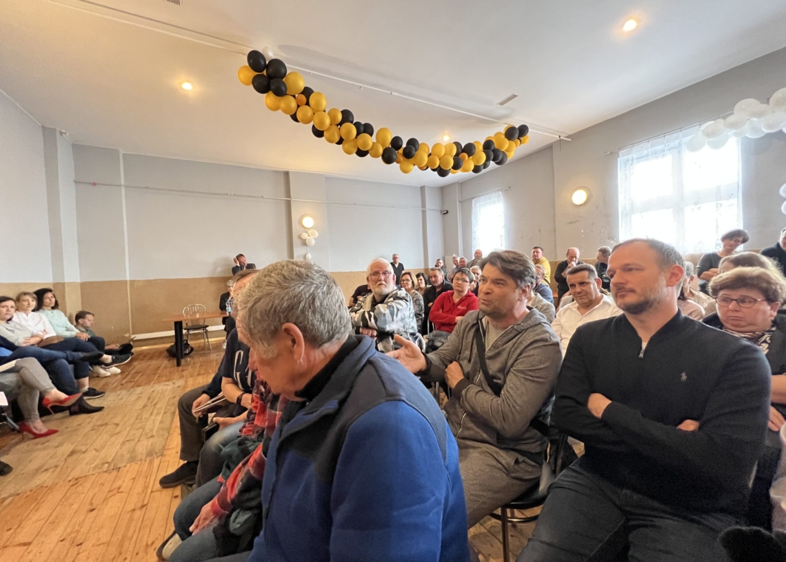 Oburzeni mieszkańcy Wiskitna na spotkaniu z przedstawicielami magistratu