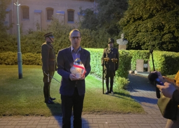 Znicze pamięci w 75. rocznicę śmierci rtm. Witolda Pileckiego