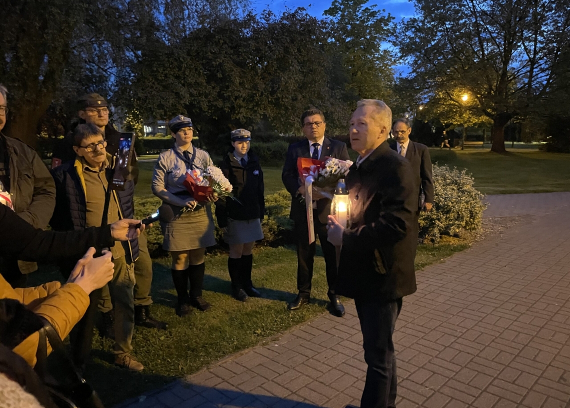 Znicze pamięci w 75. rocznicę śmierci rtm. Witolda Pileckiego