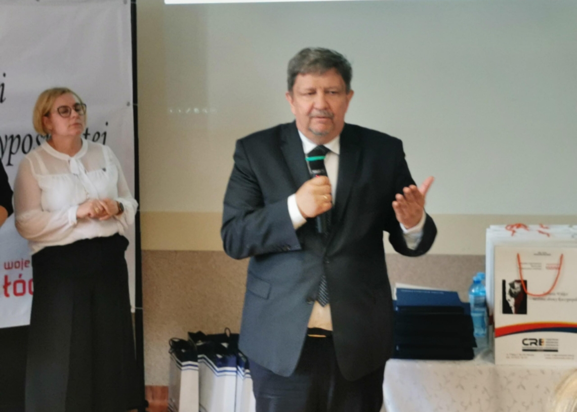 Sieradz: nagrodzono laureatów Wojewódzkiego Konkursu „Żołnierze Wyklęci – niezłomni obrońcy Rzeczypospolitej” [ZDJĘCIA]