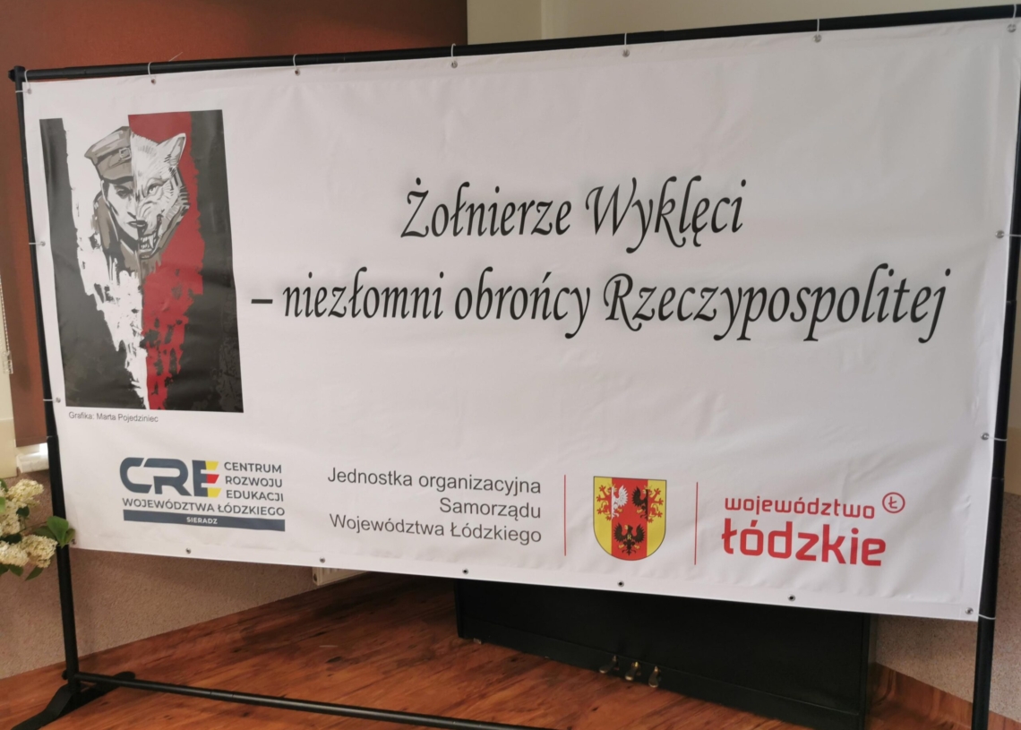 Sieradz: nagrodzono laureatów Wojewódzkiego Konkursu „Żołnierze Wyklęci – niezłomni obrońcy Rzeczypospolitej” [ZDJĘCIA]