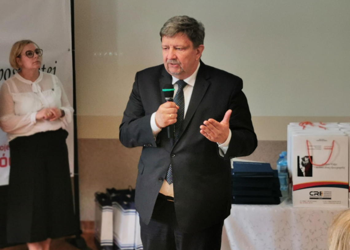 Sieradz: nagrodzono laureatów Wojewódzkiego Konkursu „Żołnierze Wyklęci – niezłomni obrońcy Rzeczypospolitej” [ZDJĘCIA]