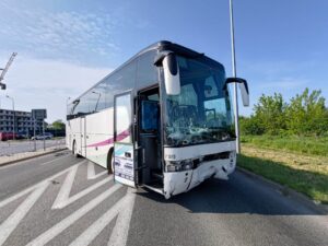 Wypadek autobusu w Końskich