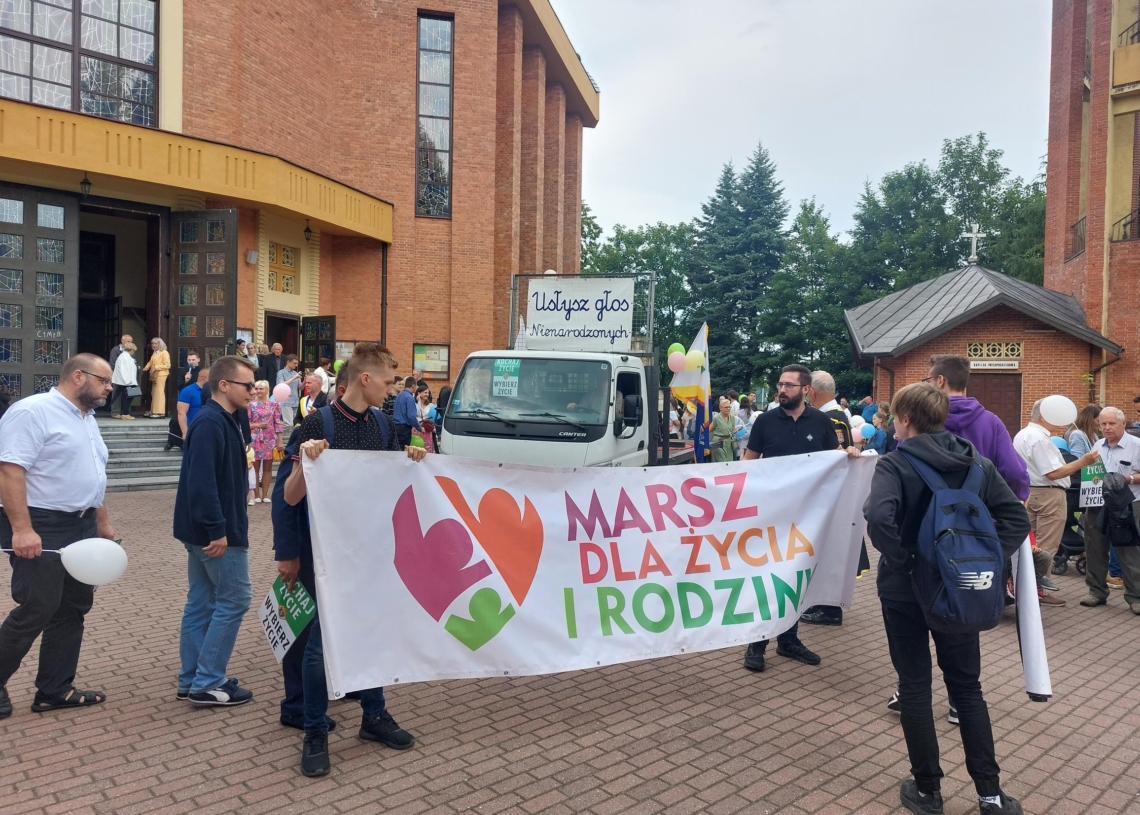 Marsz Dla Życia i Rodziny przeszedł ulicami Sieradza