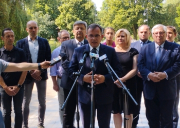 Zjednoczona Prawica: Działamy w jedności i zupełnie przeciwnie do totalnej opozycji