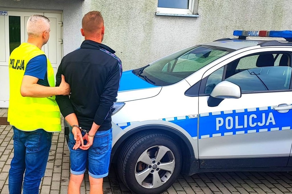 Oszukiwali przy sprzedaży truskawek. Grozi im do 8 lat więzienia