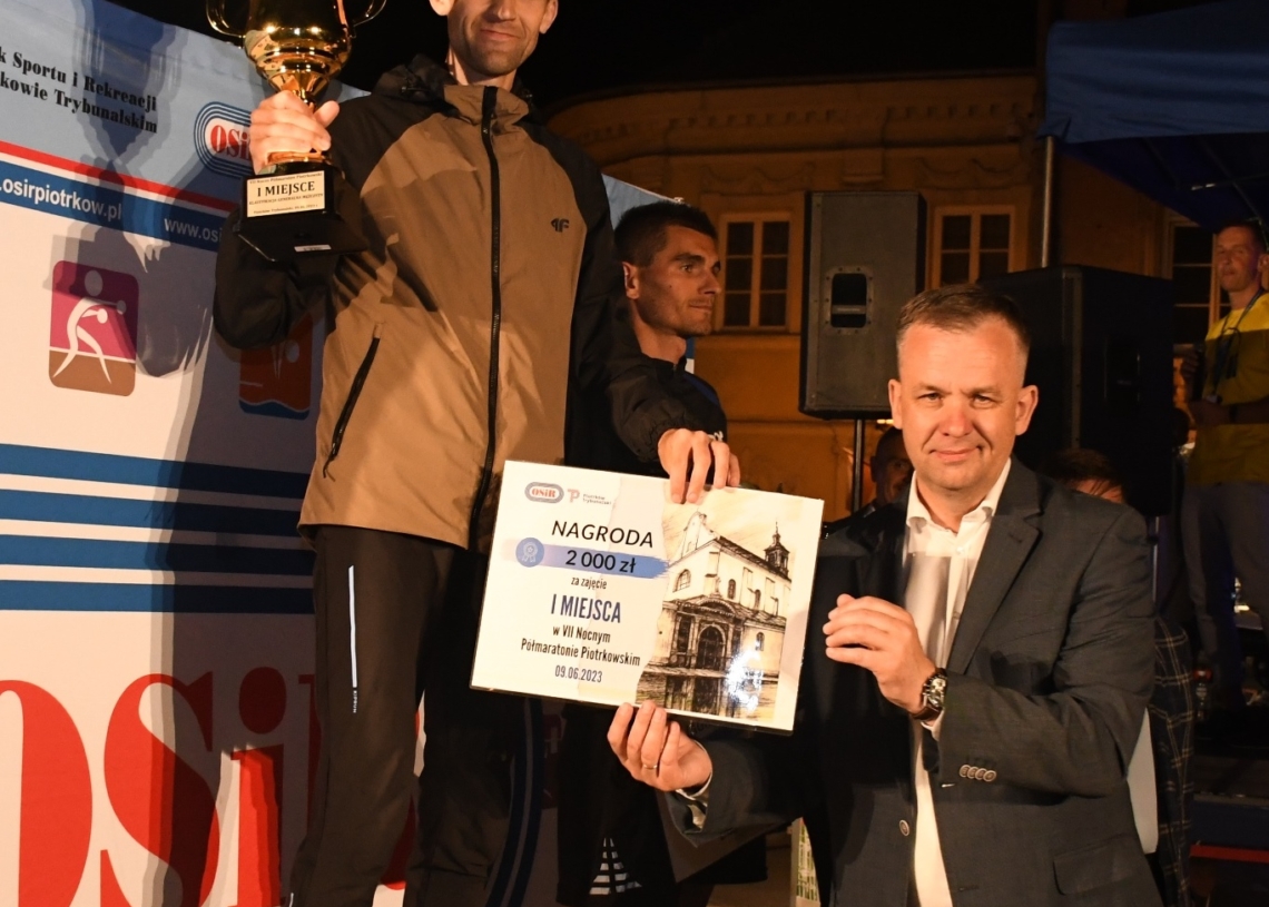 Nocny Półmaraton w Piotrkowie Trybunalskim