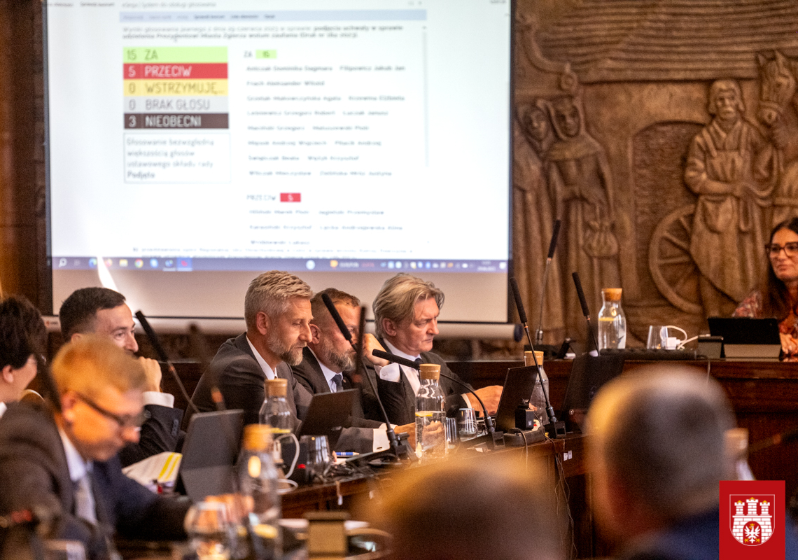 Prezydent Zgierza otrzymał absolutorium za 2022 rok 1 prezydent Zgierza